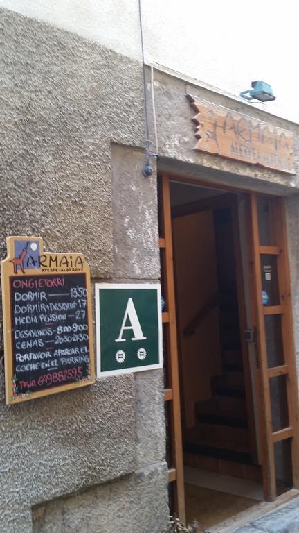 Albergue Armaia Artepea Urzainqui Εξωτερικό φωτογραφία